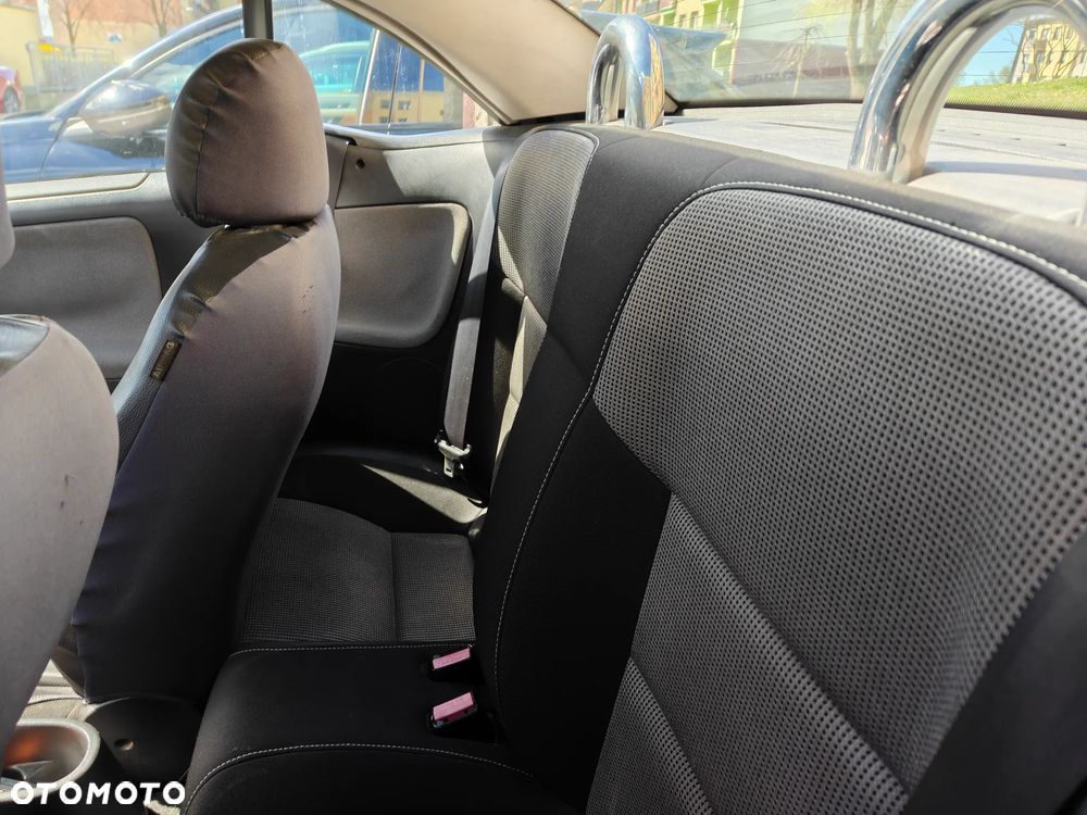 Peugeot 207 CC 120 VTi Sport - 9