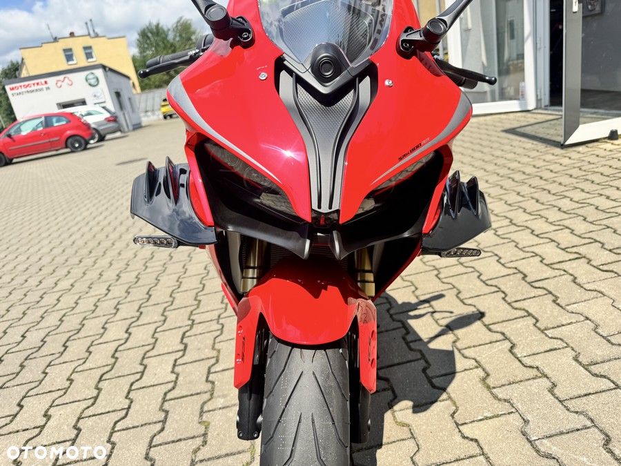 QJMOTOR SRK 800RR - 10