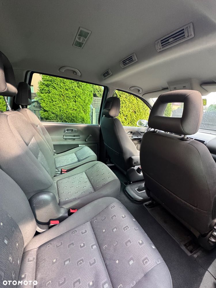 Volkswagen Sharan 1.8T Comfortline - 8