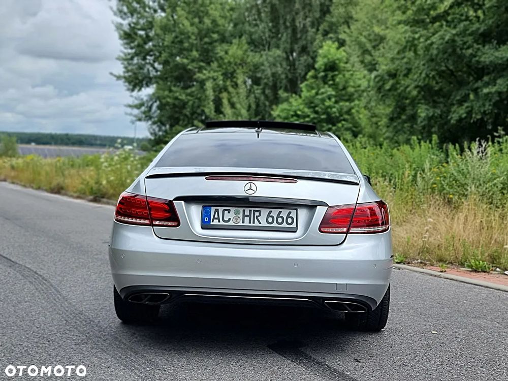 Mercedes-Benz Klasa E - 14