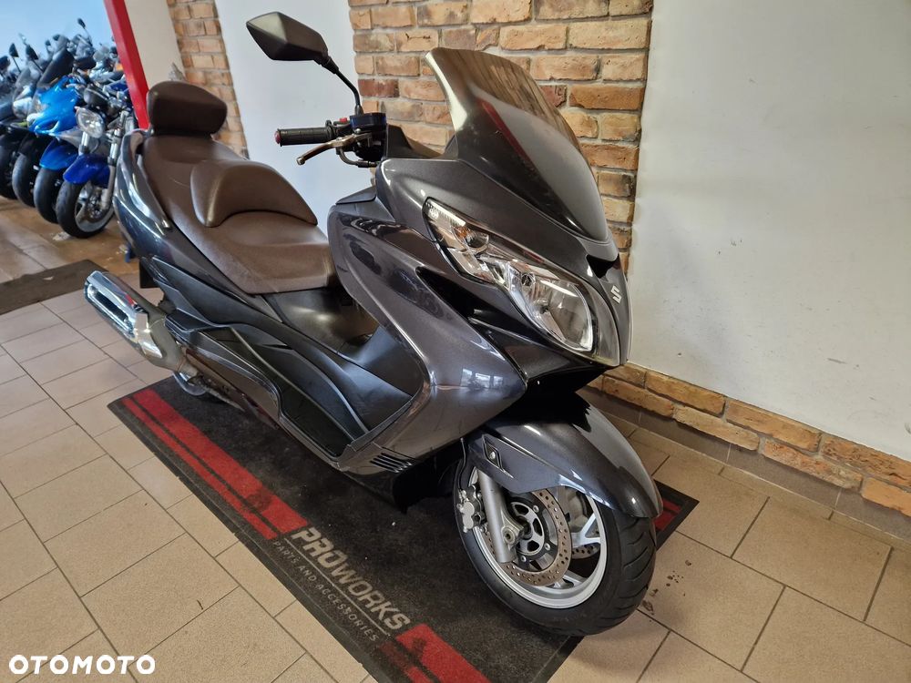 Suzuki Burgman - 2
