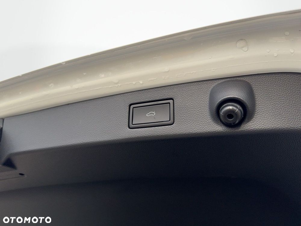 Volkswagen Arteon 2.0 TSI 4Motion R DSG - 16