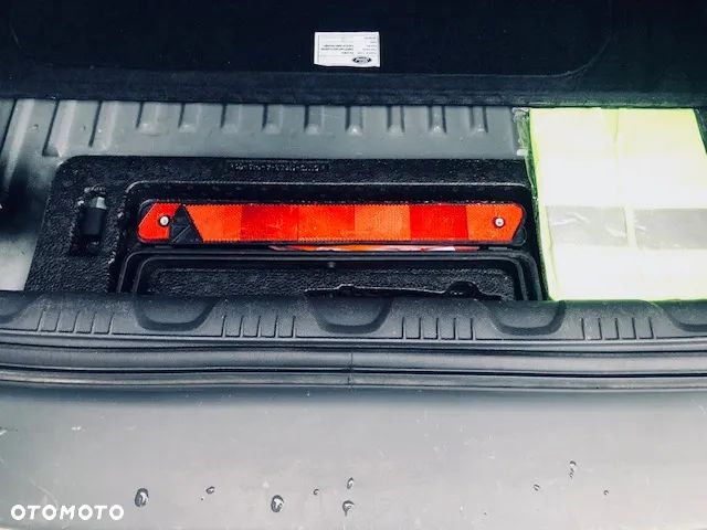 Ford EcoSport 1.0 EcoBoost TITANIUM - 28