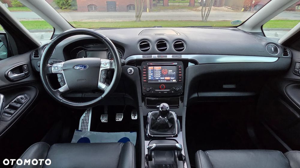 Ford S-Max 2.0 TDCi DPF Titanium X - 24