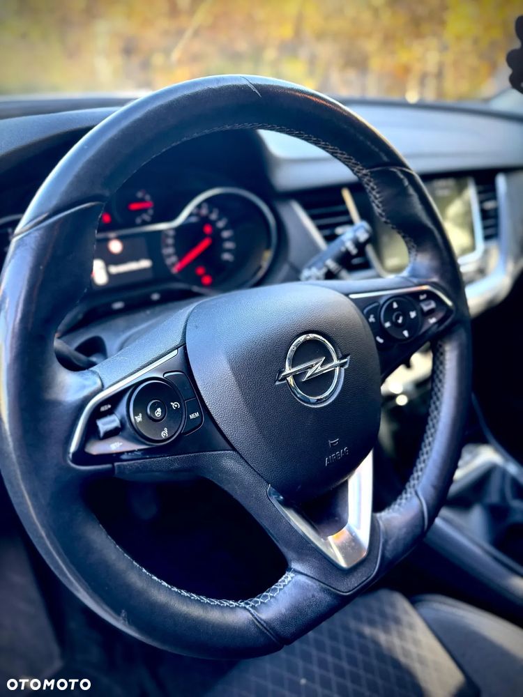 Opel Grandland X - 16