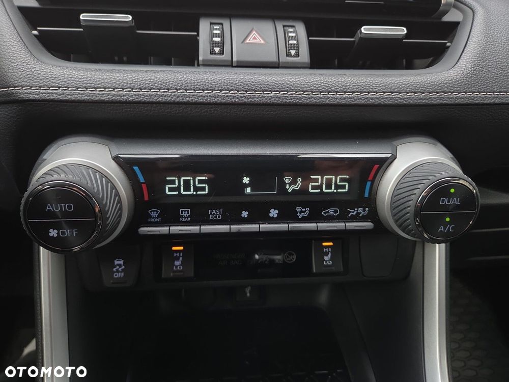 Toyota RAV4 - 17