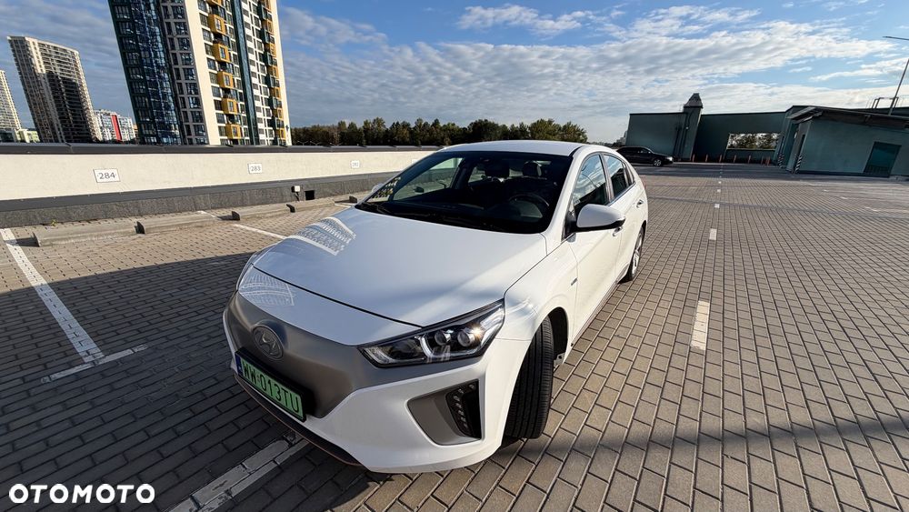 Hyundai IONIQ Electric Premium - 4