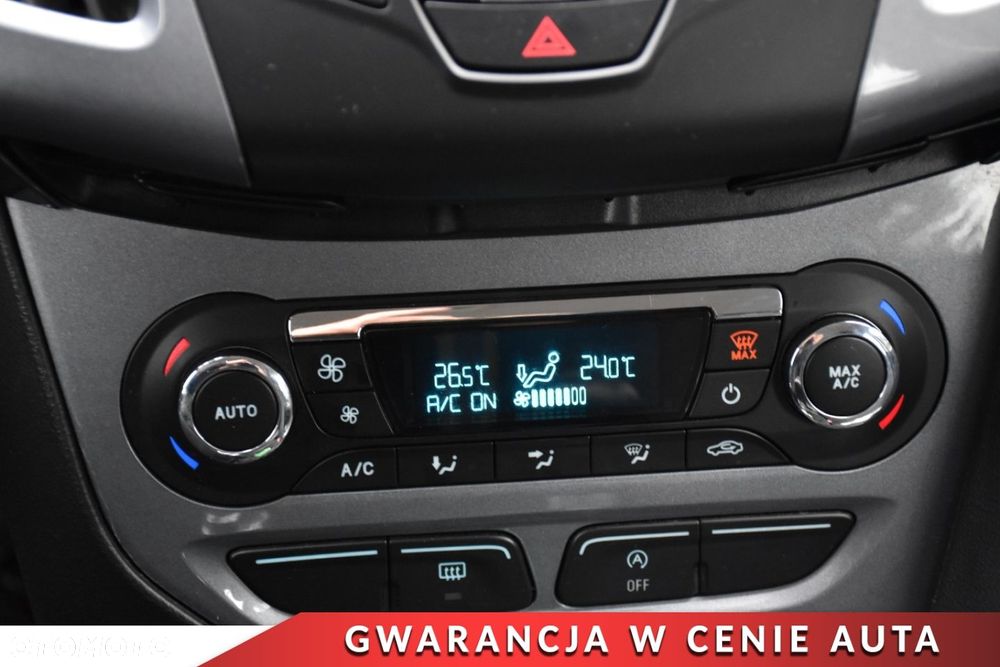 Ford Focus 1.6 TDCi DPF Titanium - 16