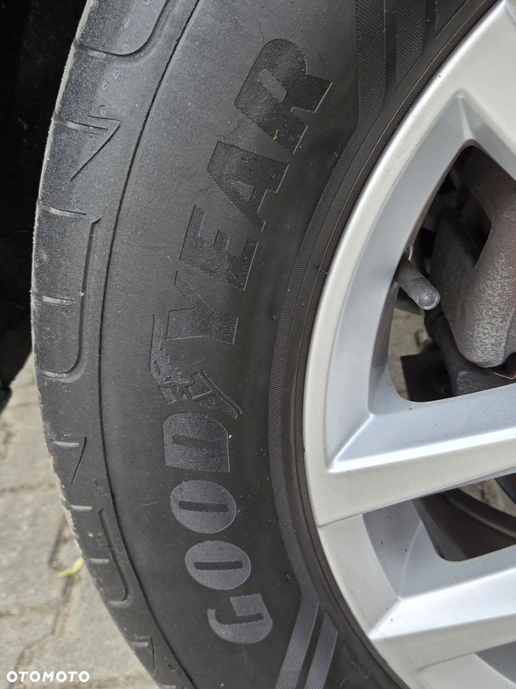 Volvo XC 60 D3 Geartronic Summum - 32