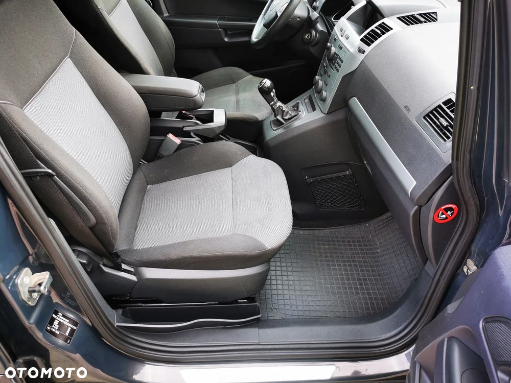 Opel Zafira 1.7 CDTI - 11