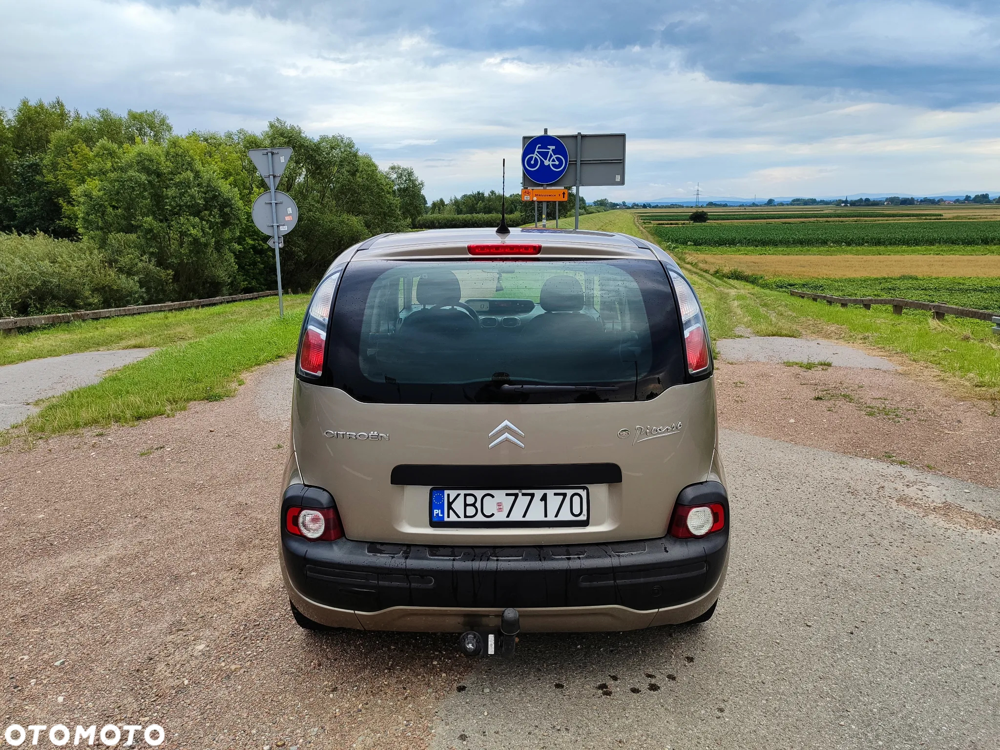 Citroën C3 Picasso 1.4i Attraction - 4