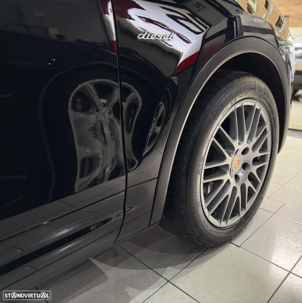 Porsche Cayenne 3.0 V6 - 41