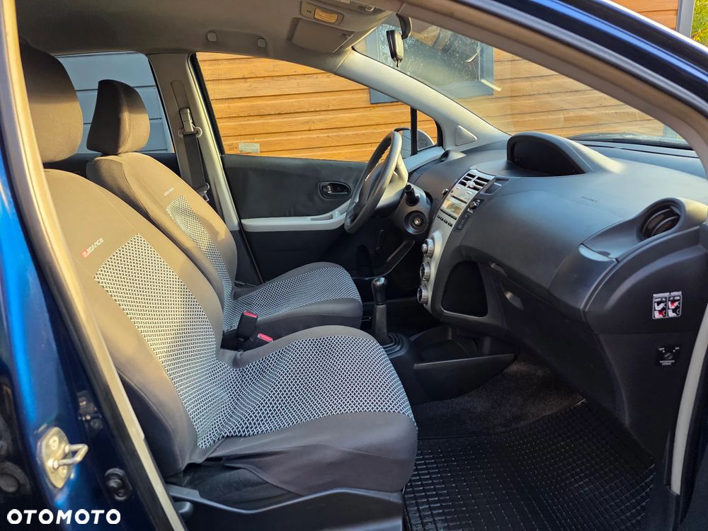 Toyota Yaris 1.0 Luna A/C - 5