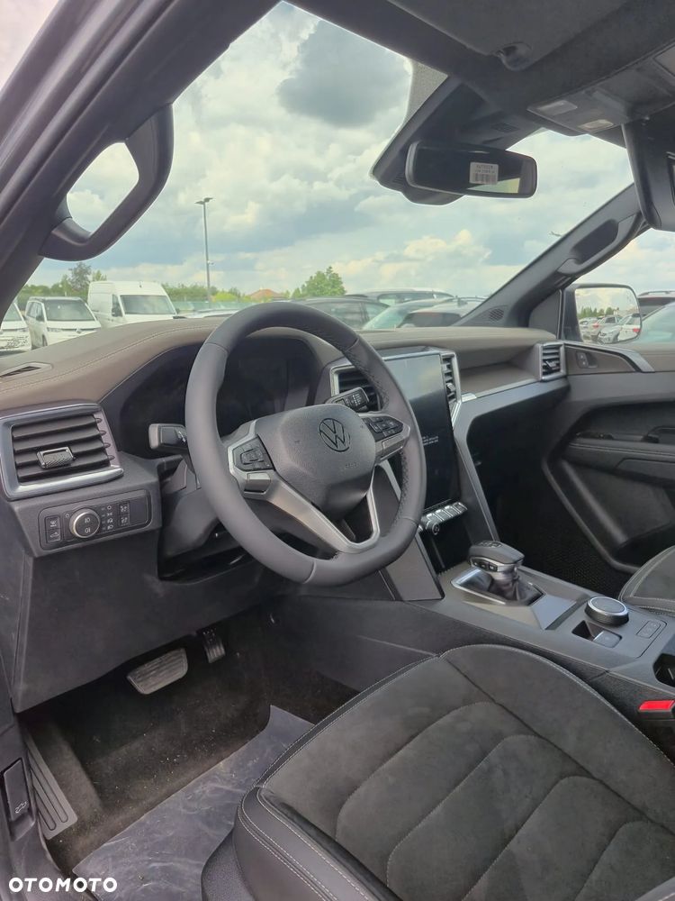 Volkswagen Amarok - 13