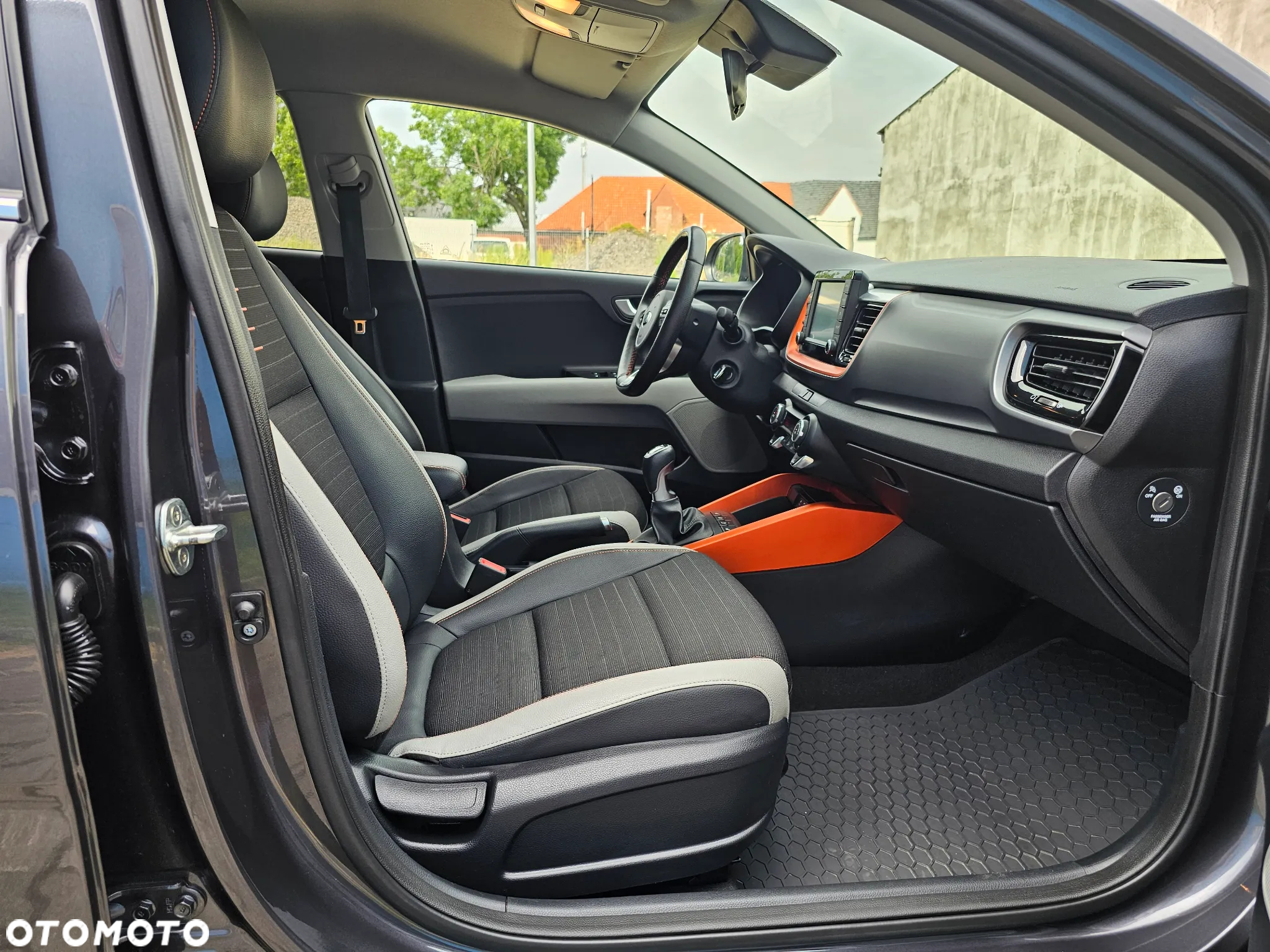 Kia Stonic 1.0 T-GDI 120 Spirit - 15
