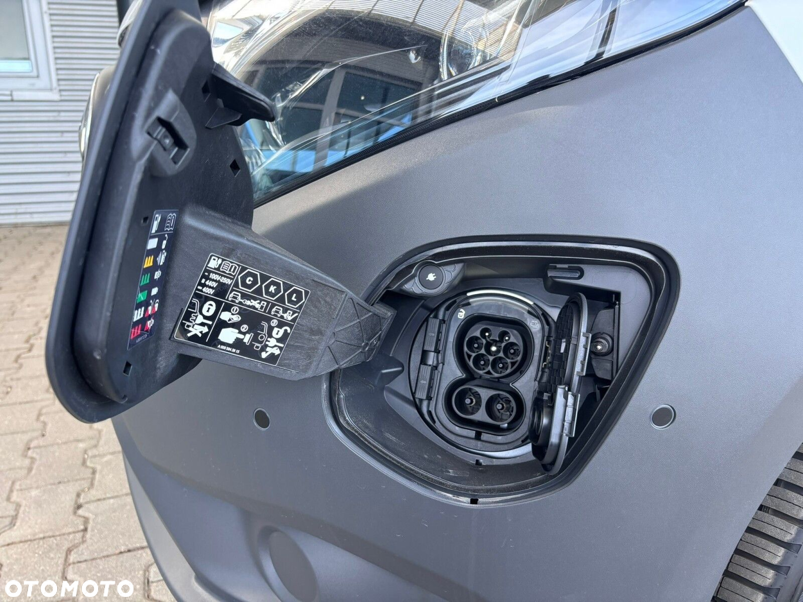 Mercedes-Benz eVito eVito 112 KA - 13