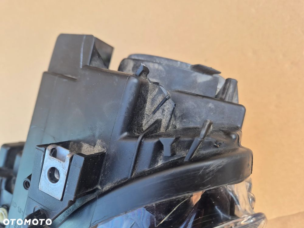 Peugeot Partner lampa lewa.2018-2023.Valeo. - 6