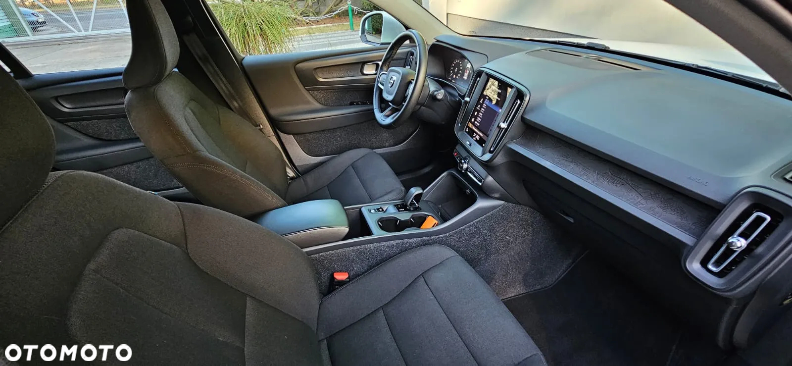 Volvo XC 40 T3 Momentum Core - 6