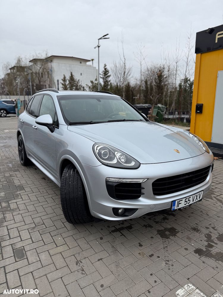 Porsche Cayenne - 3
