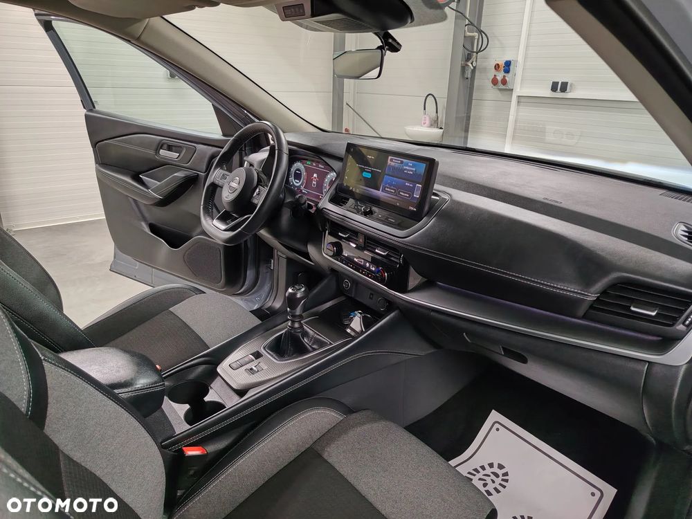 Nissan Qashqai 1.3 DIG-T MHEV N-Connecta - 28
