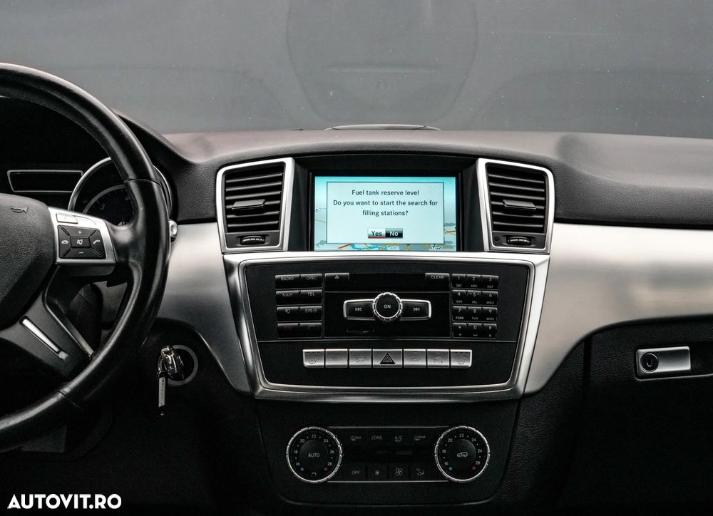 Mercedes-Benz ML 350 BlueTEC 4MATIC 7G-TRONIC Edition 1 - 19