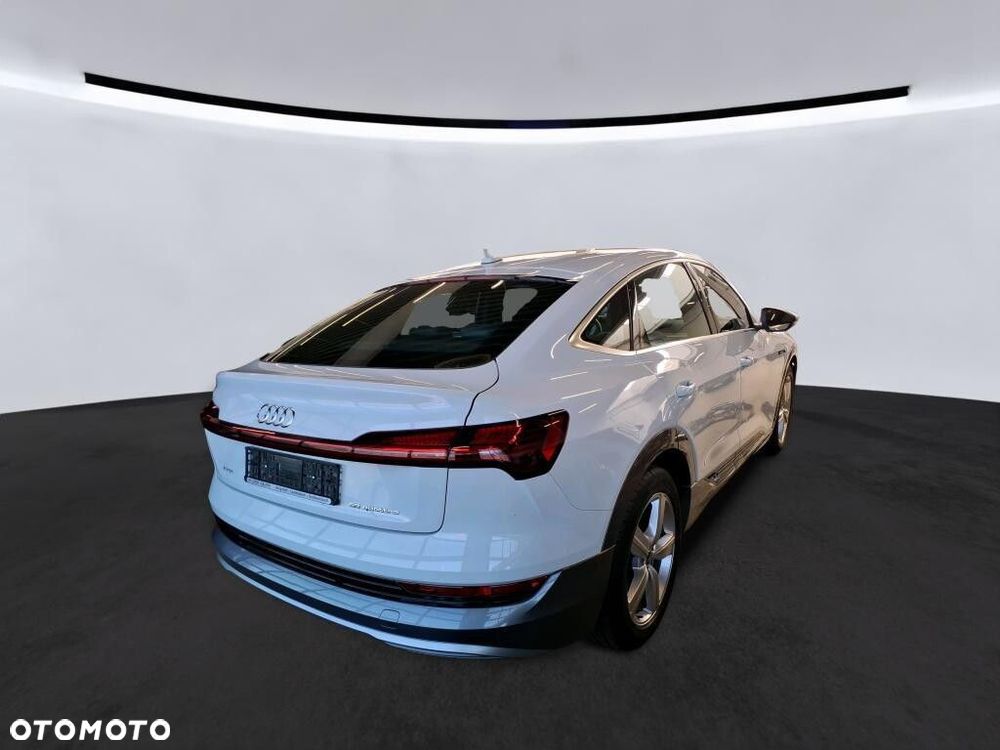 Audi e-tron - 5