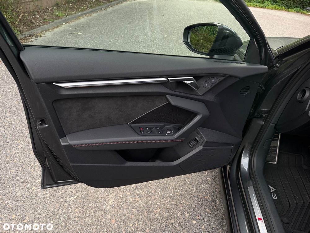 Audi A3 Limousine 35 TFSI mHEV S Line S tronic - 27