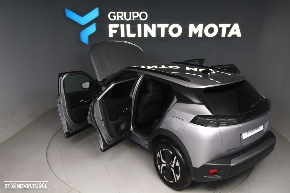 Peugeot 2008 1.2 PureTech Allure - 11