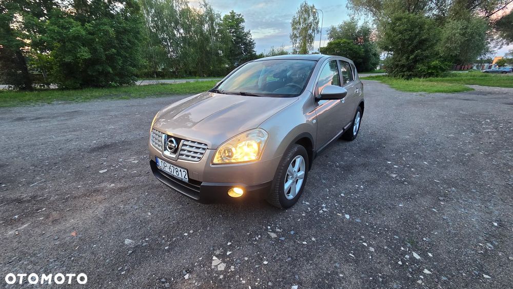 Nissan Qashqai - 1