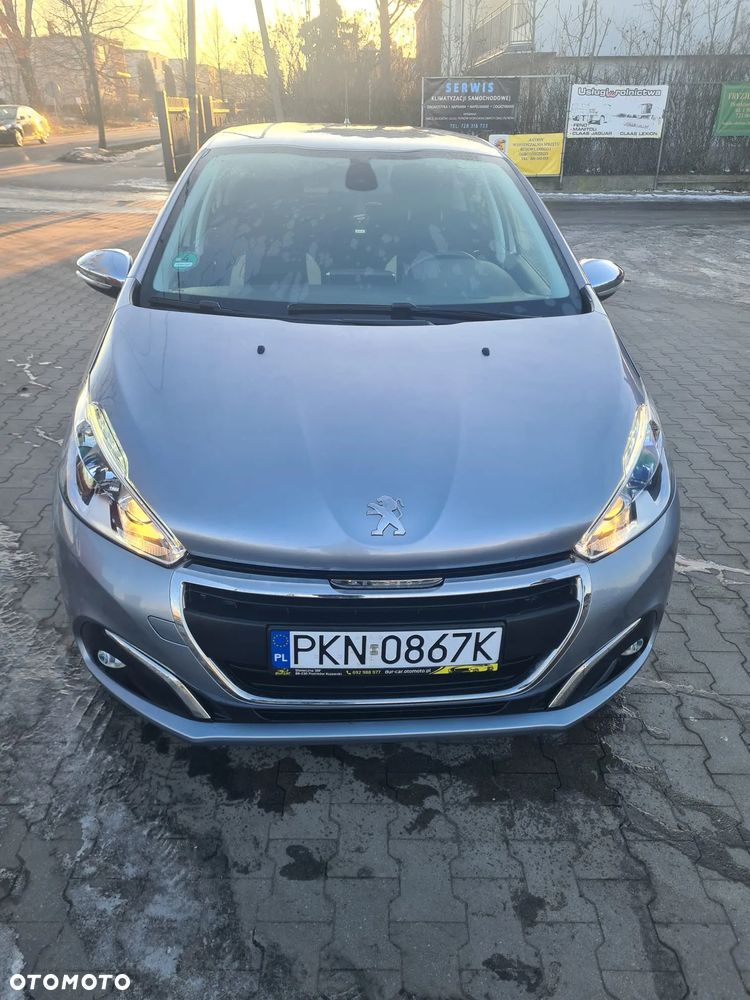 Peugeot 208 BlueHDi 100 Active - 4