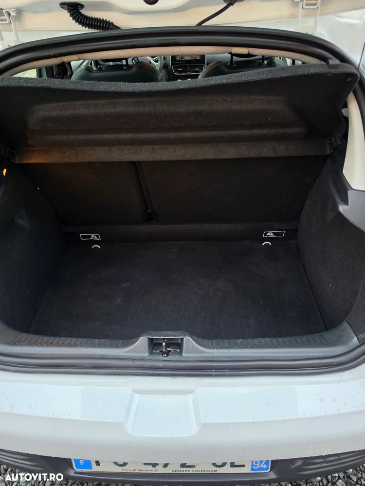 Renault Clio - 13