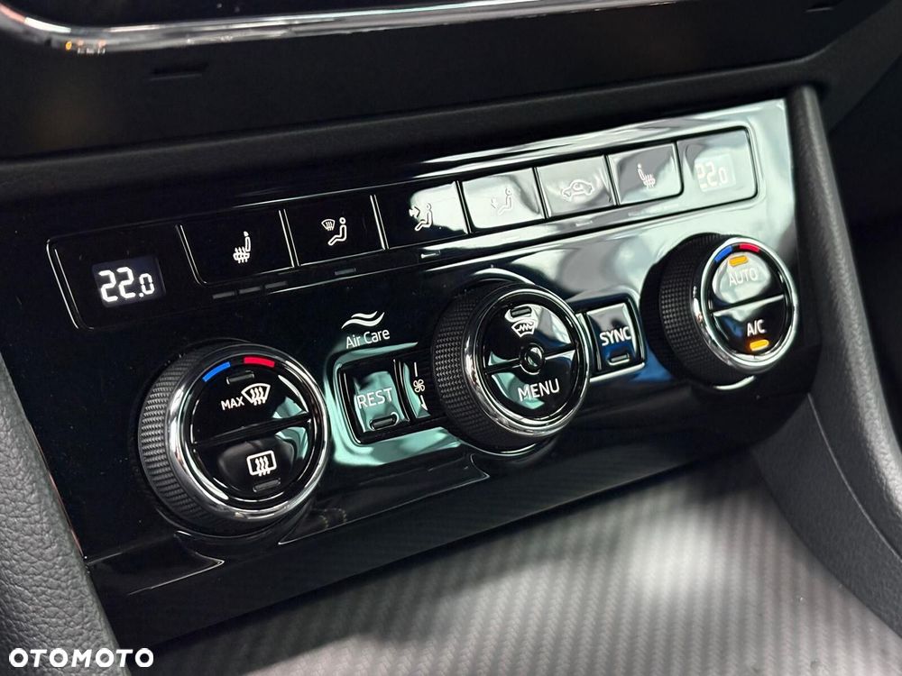 Skoda Superb 1.5 TSI Sportline - 26