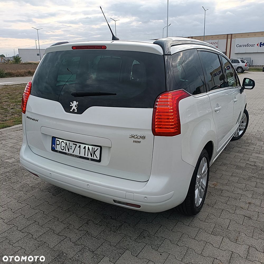 Peugeot 5008 2.0 HDi Premium + - 3