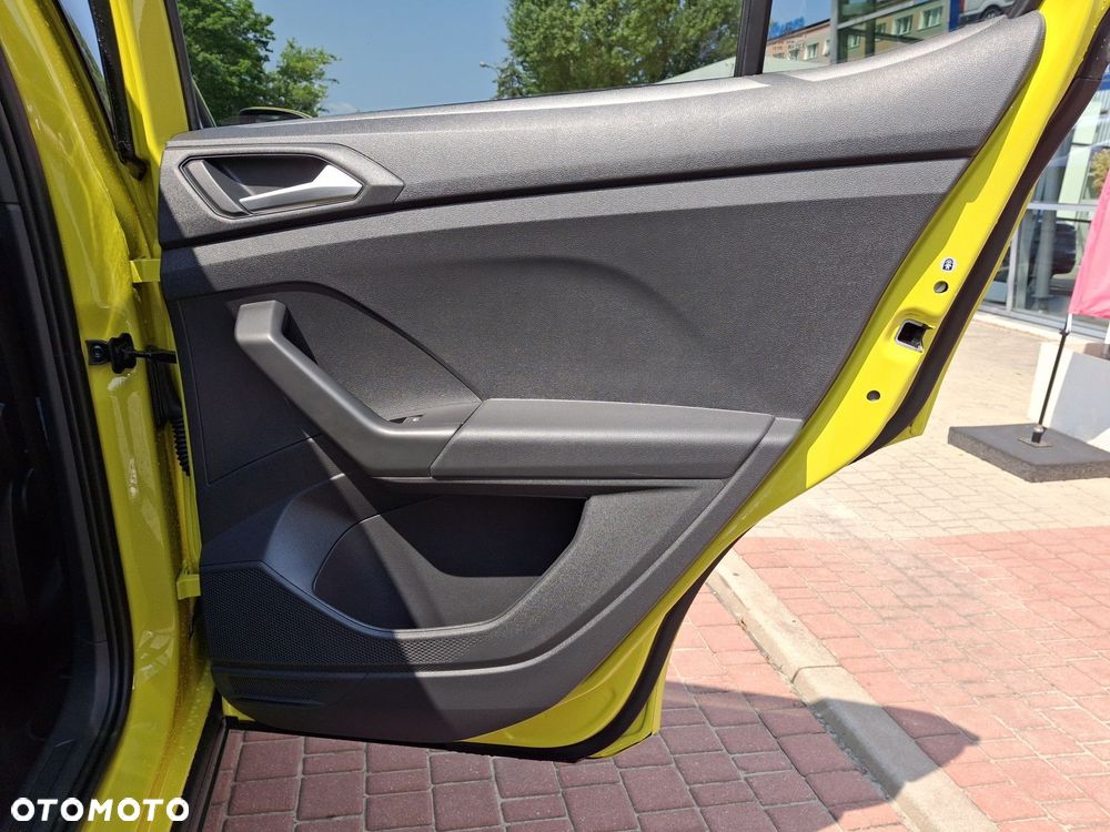 Volkswagen T-Cross 1.5 TSI ACT R-Line DSG - 17