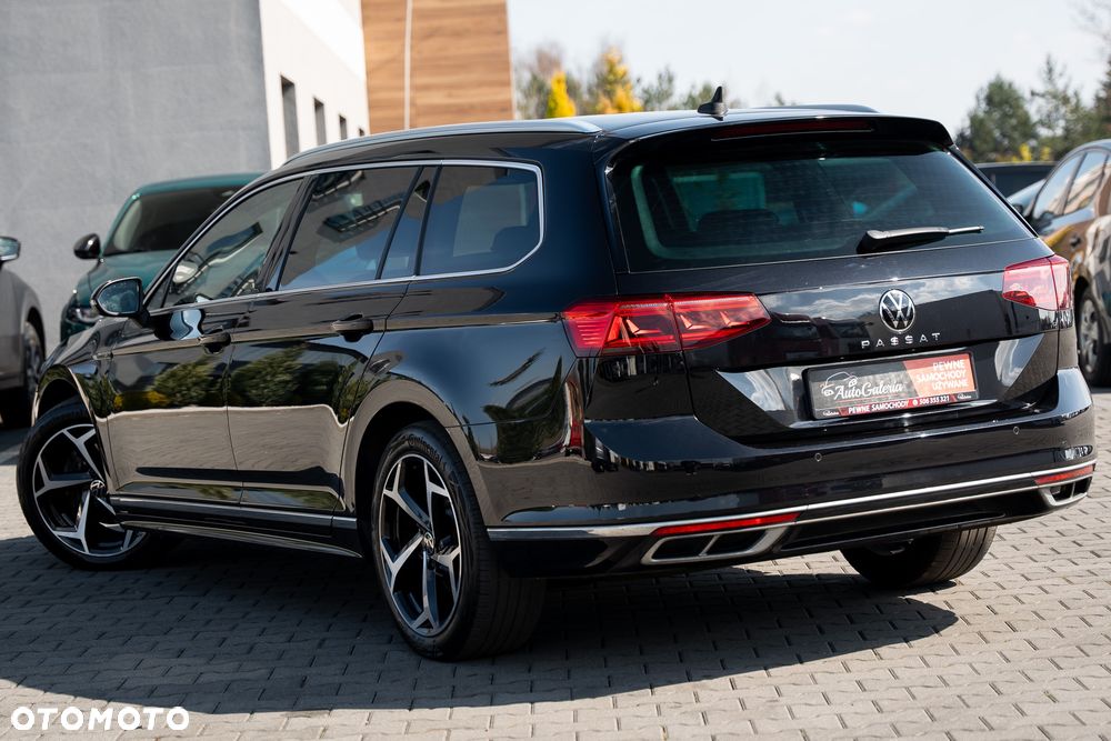 Volkswagen Passat 2.0 TDI (BlueMotion Technology) DSG Highline - 16