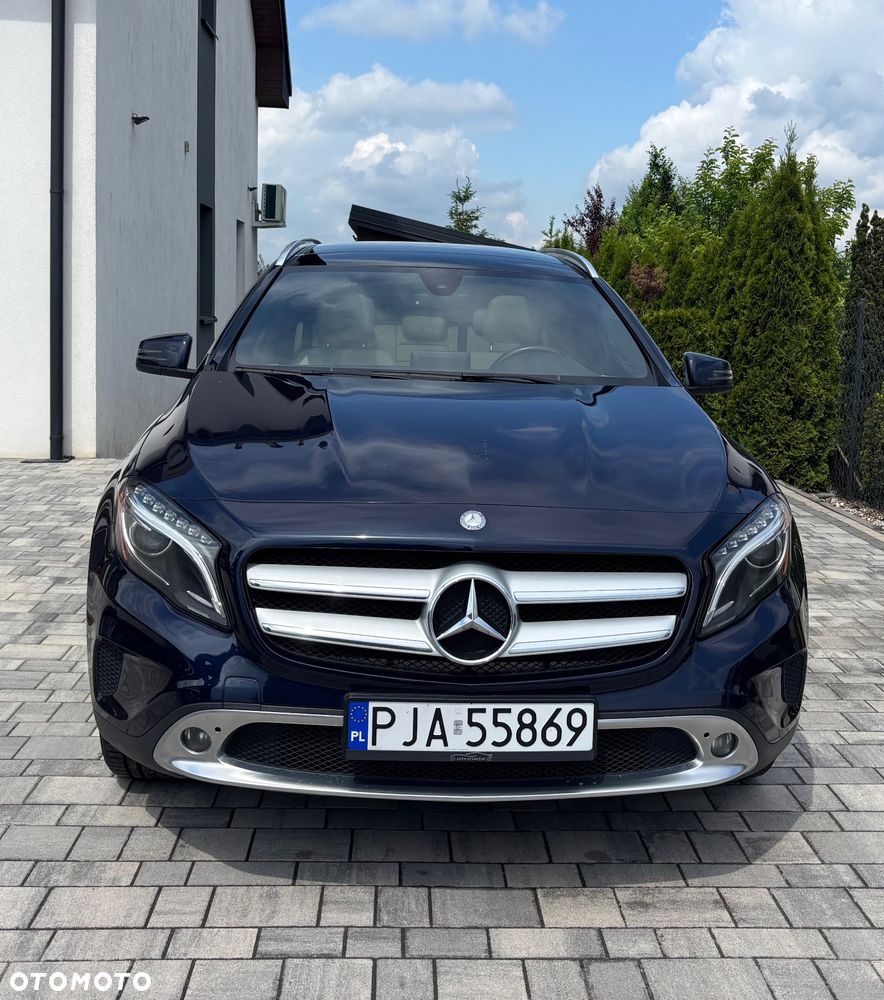 Mercedes-Benz GLA 250 4-Matic - 6