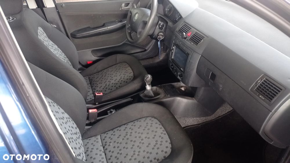 Skoda Fabia 1.4 16V Combi Comfort - 38