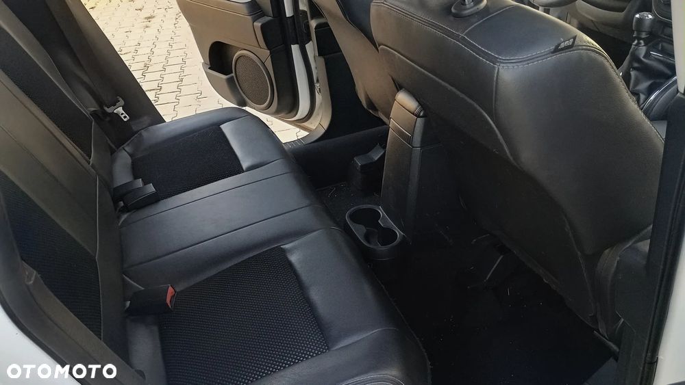 Jeep Compass - 10