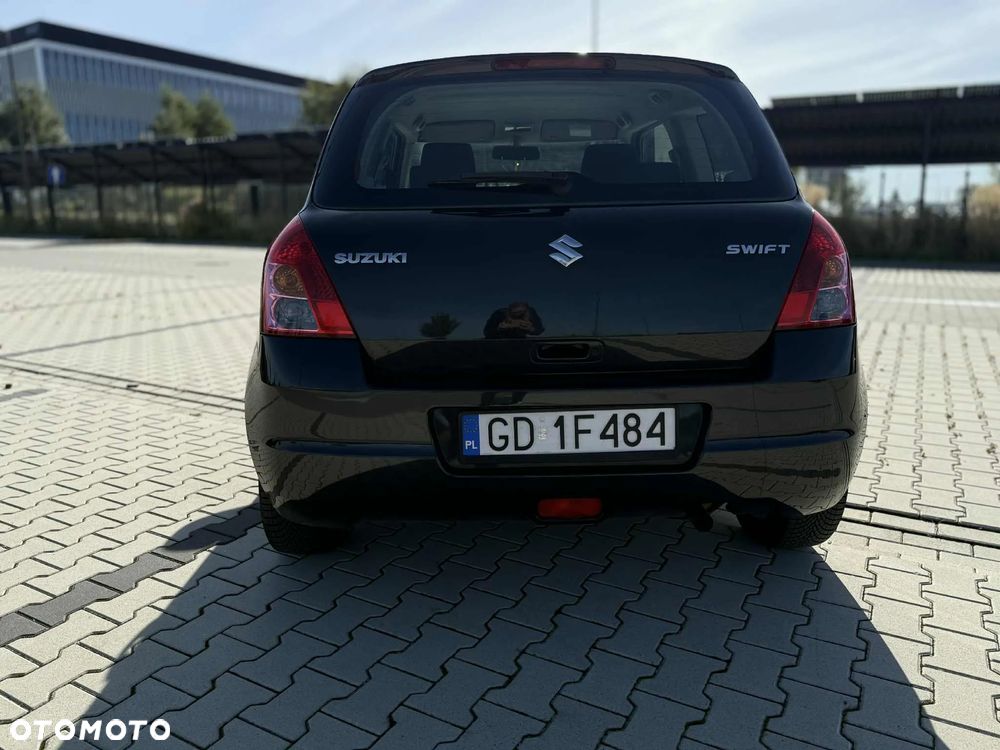 Suzuki Swift - 6