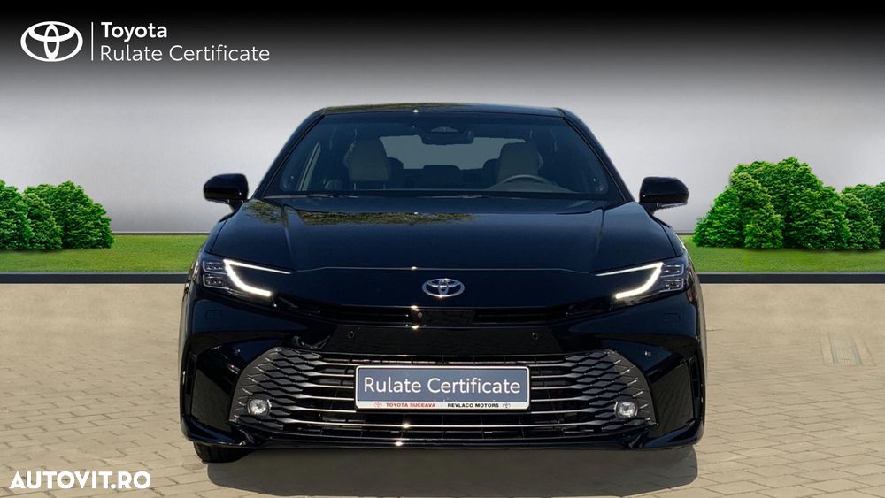 Toyota Camry 2.5 HEV Luxury - 3
