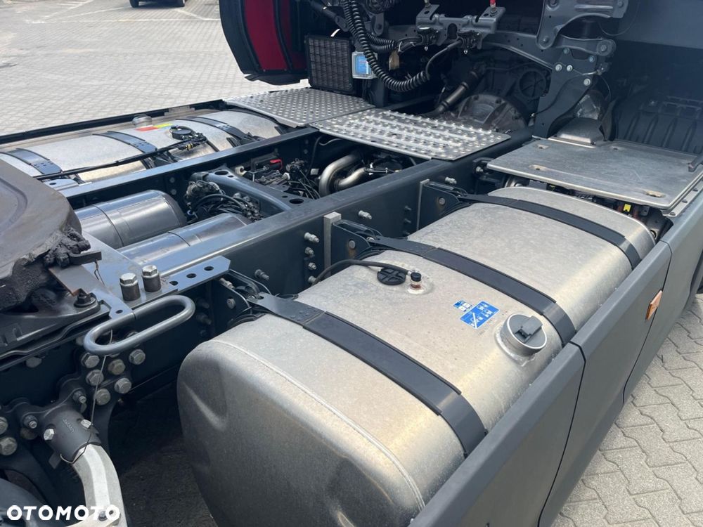 Scania S 460 A4x2NA Zawieszenie 4 poduszki tył - 14