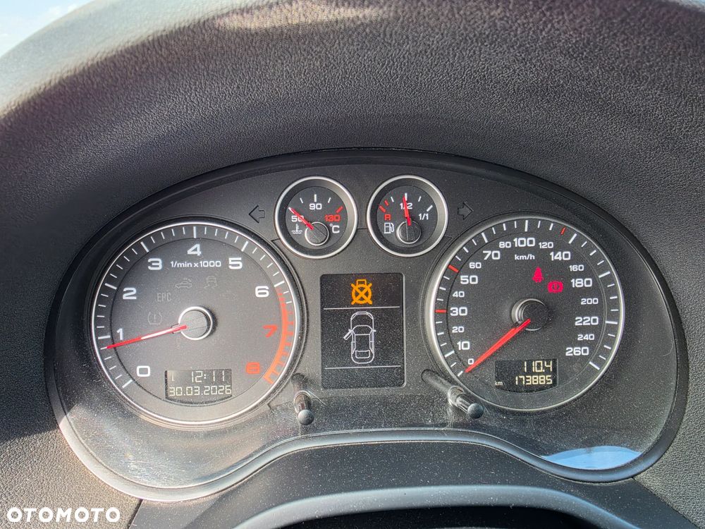 Audi A3 Sportback 1.8 TFSI Ambiente - 7