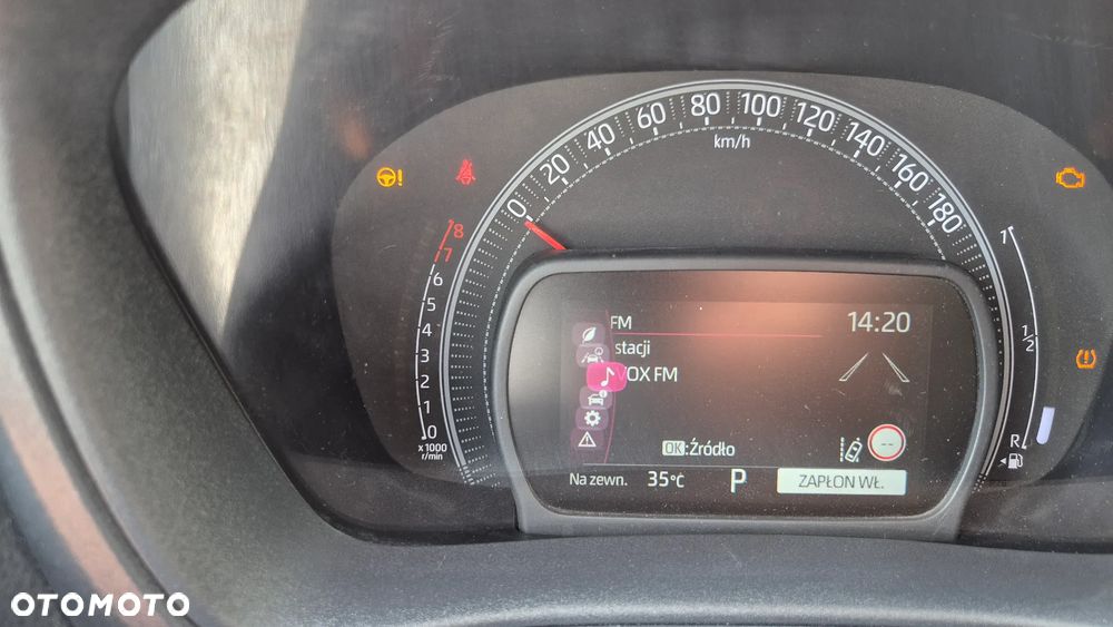 Toyota Aygo X x-shift x-clusive Style Selection - 36