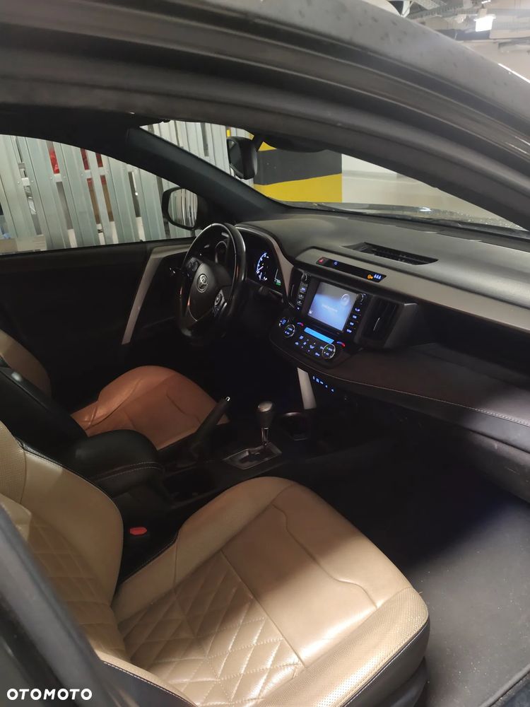 Toyota Rav4 2017 photo 4