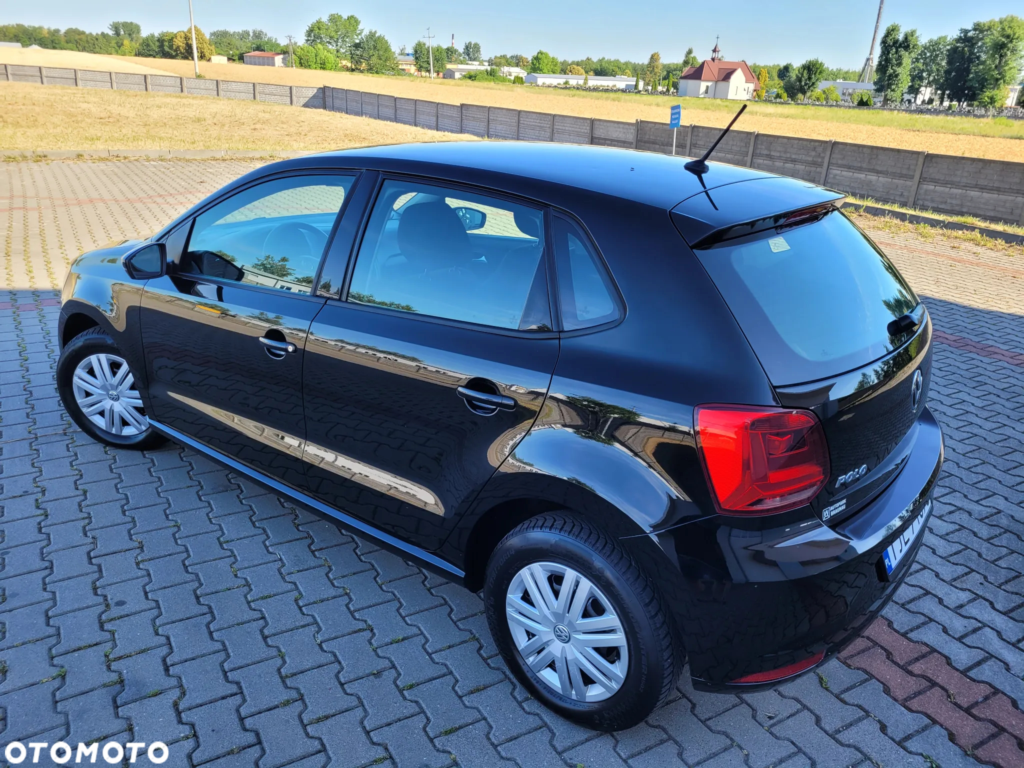 Volkswagen Polo 1.0 (Blue Motion Technology) Comfortline - 9