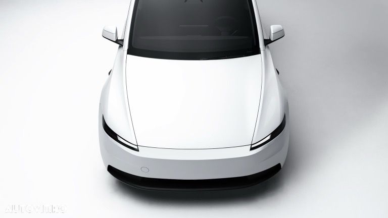 Tesla Model Y RWD Standard - 8