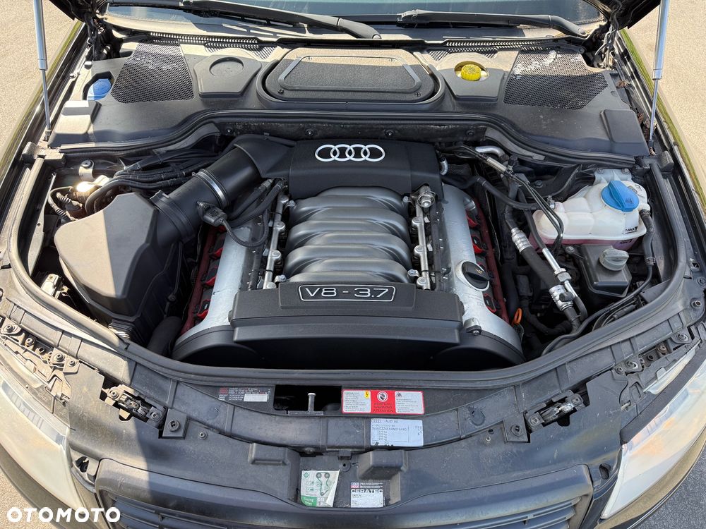 Audi A8 3.7 Quattro - 14