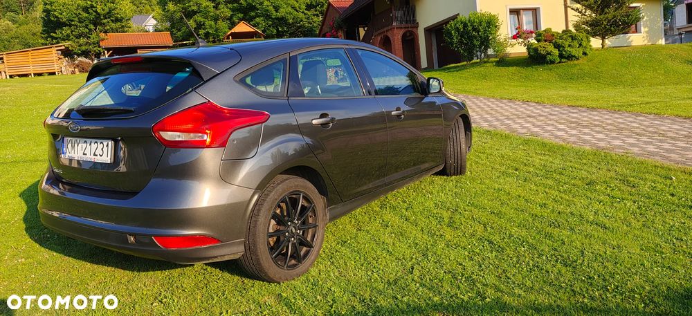 Ford Focus 1.5 TDCi Trend - 9