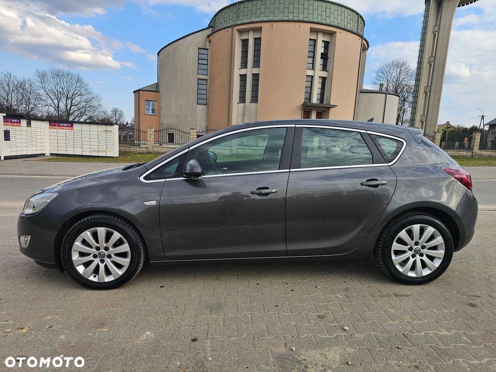 Opel Astra 1.7 CDTI Cosmo - 3