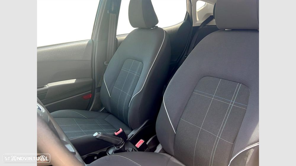 Ford Fiesta 1.5 TDCi Business - 13